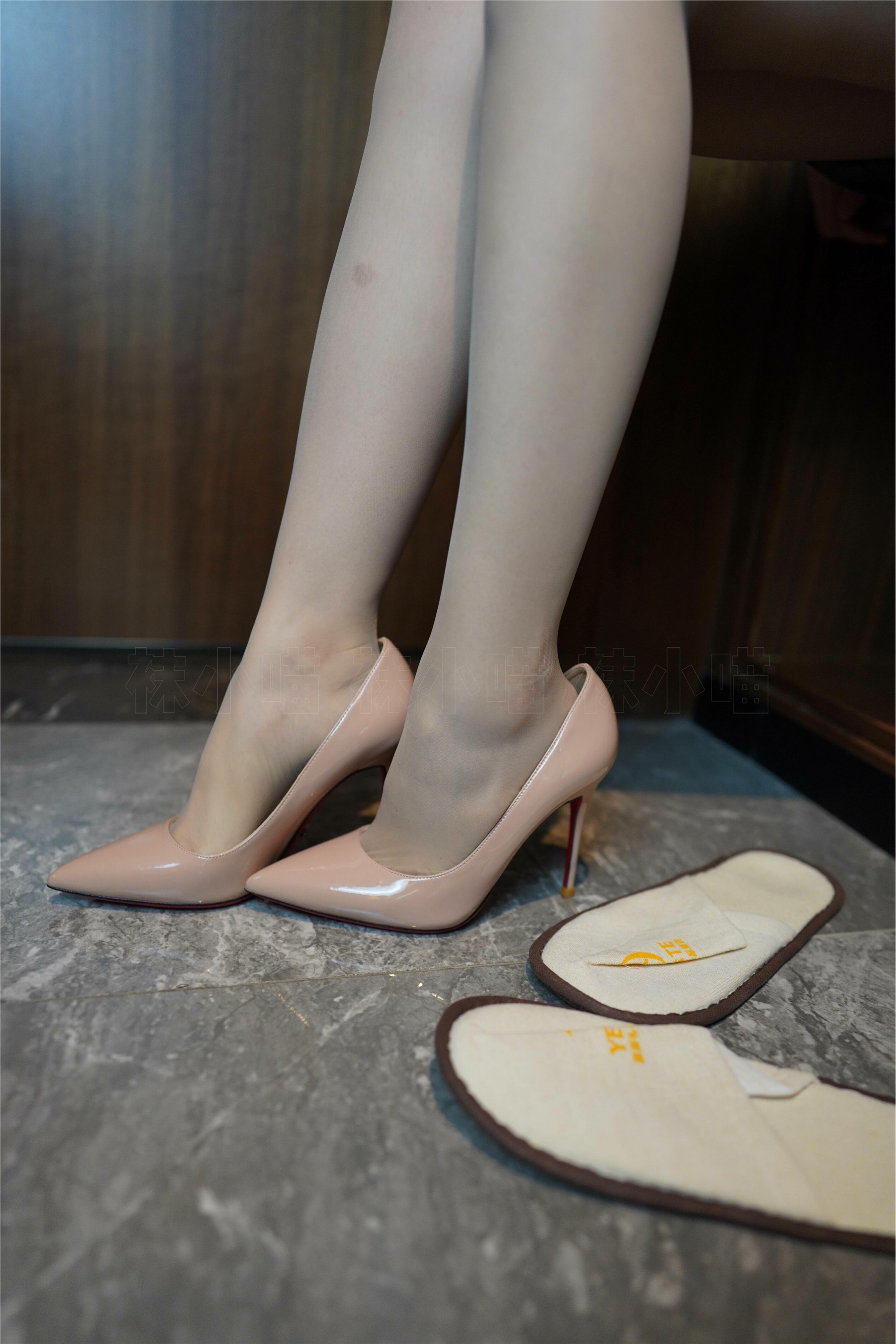 kittyWawa袜小喵 KT300 准备出发